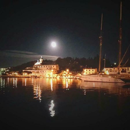 Mare & Monti Villa Porto Venere Exterior foto